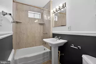 933 Fernon St, Philadelphia, PA 19148 - Photo 18