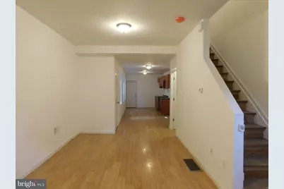 741 N 39th Street, Philadelphia, PA 19104 - Photo 2