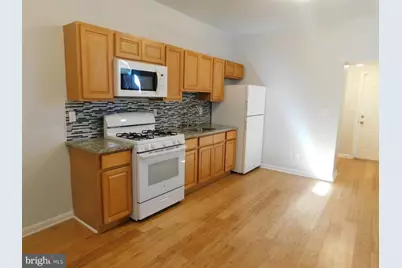 833 N 39th Street, Philadelphia, PA 19104 - Photo 2