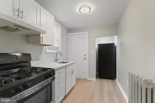 2530 Collins St, Philadelphia, PA 19125 - Photo 4