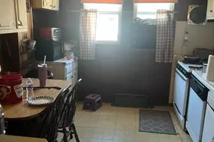 584 E Carver St, Philadelphia, PA 19120 - Photo 8