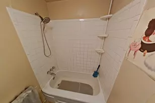 21 W Harvey St, Philadelphia, PA 19144 - Photo 10