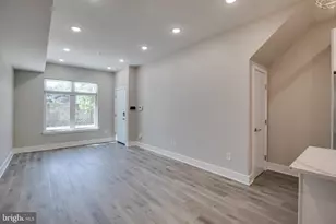2019 N College Ave, Philadelphia, PA 19121 - Photo 8