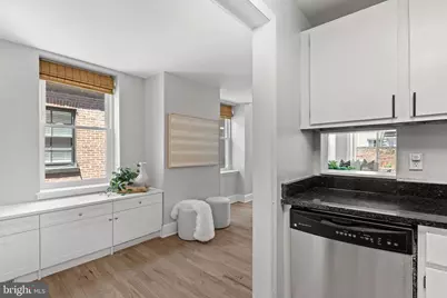 1903 Spruce Street #3E, Philadelphia, PA 19103 - Photo 14