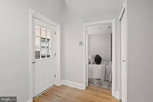 1903 Spruce St, Philadelphia, PA 19103 - Photo 2