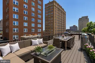 1903 Spruce St, Philadelphia, PA 19103 - Photo 40