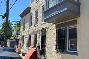 924 W Silver St, Philadelphia, PA 19133 - Photo 2