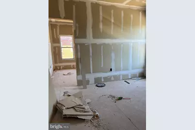 924 W Silver Street, Philadelphia, PA 19133 - Photo 6