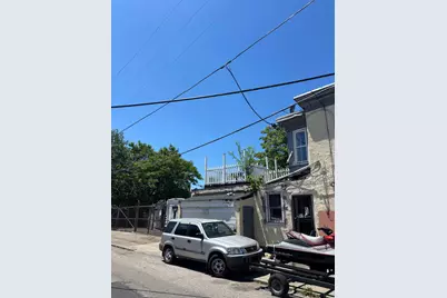 924 W Silver Street, Philadelphia, PA 19133 - Photo 10