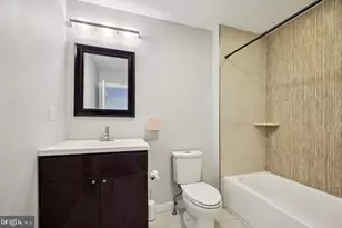 837 N 16th St, Philadelphia, PA 19130 - Photo 14