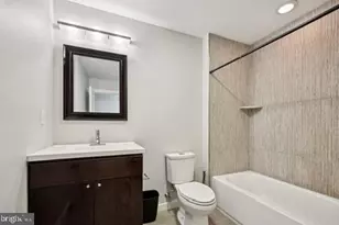 837 N 16th St, Philadelphia, PA 19130 - Photo 16