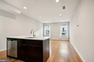 837 N 16th St, Philadelphia, PA 19130 - Photo 10