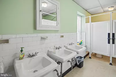 45 W Logan Street, Philadelphia, PA 19144 - Photo 34