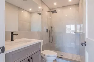 769 S 10th St, Philadelphia, PA 19147 - Photo 10