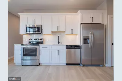 769 S 10th Street #4B, Philadelphia, PA 19147 - Photo 4