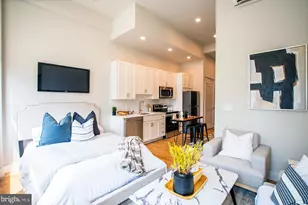 1300 S 19th St, Philadelphia, PA 19146 - Photo 4