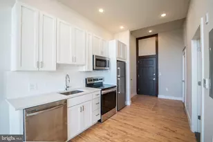 1300 S 19th St, Philadelphia, PA 19146 - Photo 4