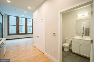 1300 S 19th St, Philadelphia, PA 19146 - Photo 6