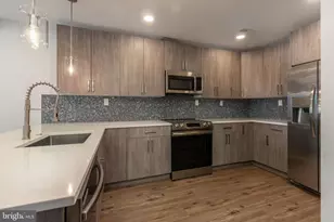1702 N Gratz St, Philadelphia, PA 19121 - Photo 4