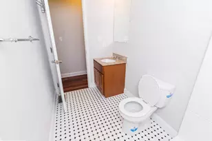 931 N 19th St, Philadelphia, PA 19130 - Photo 14