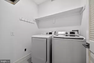 973 N 5th St, Philadelphia, PA 19123 - Photo 20