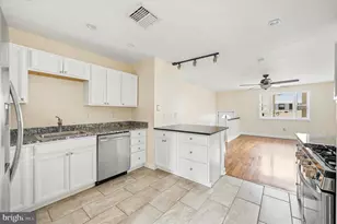 1215 Crease St, Philadelphia, PA 19125 - Photo 8