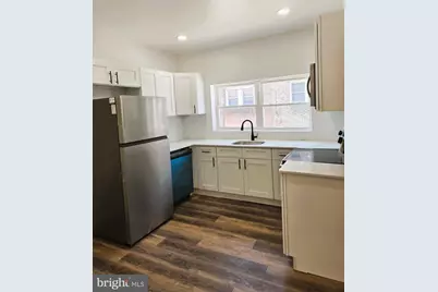 1632 S Lindenwood Street, Philadelphia, PA 19143 - Photo 2