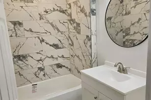1632 S Lindenwood St, Philadelphia, PA 19143 - Photo 6