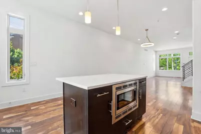 740 S Chris Columbus Boulevard #17, Philadelphia, PA 19147 - Photo 16