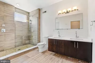 740 S Chris Columbus Boulevard #17, Philadelphia, PA 19147 - Photo 32