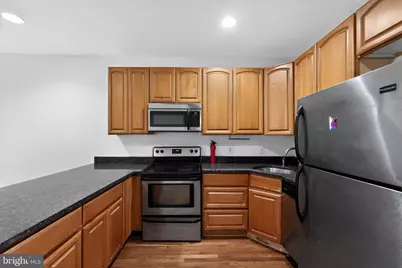 1729 W Master Street #B, Philadelphia, PA 19121 - Photo 6