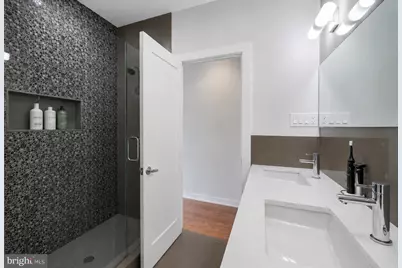 1637 Carpenter Street, Philadelphia, PA 19146 - Photo 24