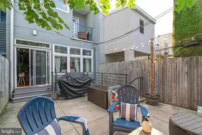 1637 Carpenter Street, Philadelphia, PA 19146 - Photo 8