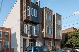 1637 Carpenter St, Philadelphia, PA 19146 - Photo 1