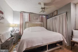 1715 Sigel St, Philadelphia, PA 19145 - Photo 16