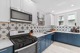 1939 S 23rd St, Philadelphia, PA 19145 - Photo 10
