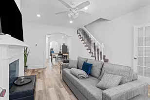 1939 S 23rd St, Philadelphia, PA 19145 - Photo 4