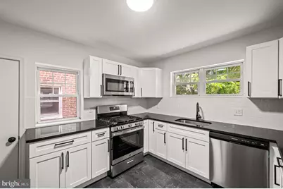 4428 Sherwood Road, Philadelphia, PA 19131 - Photo 8