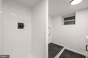 4428 Sherwood Rd, Philadelphia, PA 19131 - Photo 12