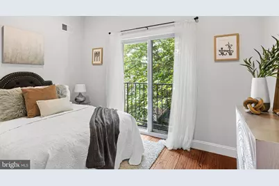 2340 Greenwich Street, Philadelphia, PA 19146 - Photo 12