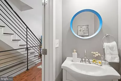 2340 Greenwich Street, Philadelphia, PA 19146 - Photo 28