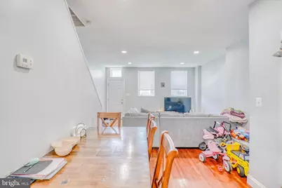 1035 Cantrell Street, Philadelphia, PA 19148 - Photo 4