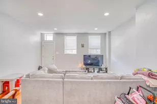 1035 Cantrell St, Philadelphia, PA 19148 - Photo 6