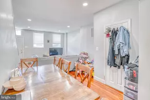 1035 Cantrell St, Philadelphia, PA 19148 - Photo 4