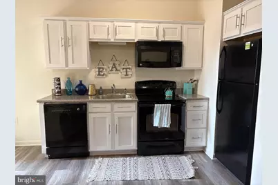 1000 Diamond Street #C, Philadelphia, PA 19122 - Photo 2