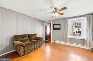 165 Levering St, Philadelphia, PA 19127 - Photo 4