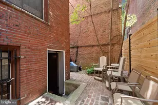 240 S 13th St, Philadelphia, PA 19107 - Photo 14