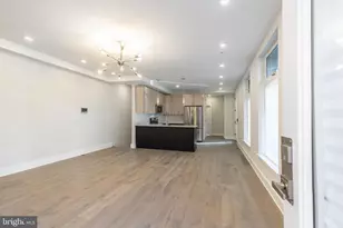 920 N 15th St, Philadelphia, PA 19130 - Photo 52