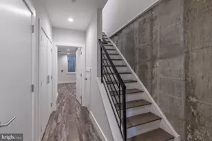 920 N 15th St, Philadelphia, PA 19130 - Photo 60