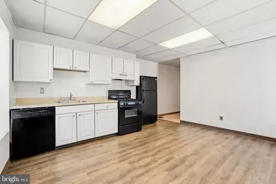 742 N 37th Street, Philadelphia, PA 19104 - Photo 18